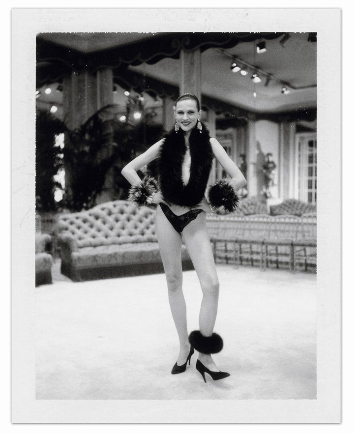 Helmut Newton: Polaroids - Noctivis